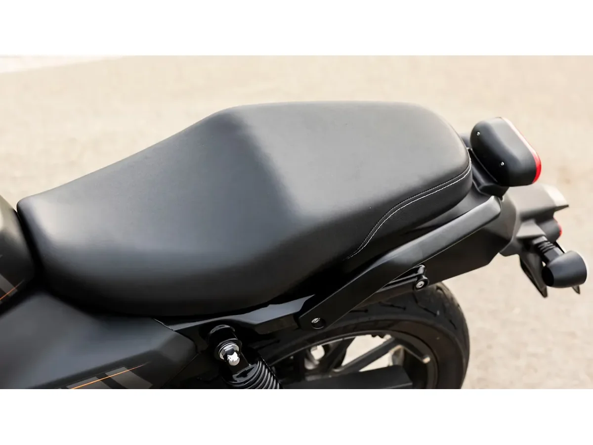 Harley-Davidson X440 motorcycle seat close-up view