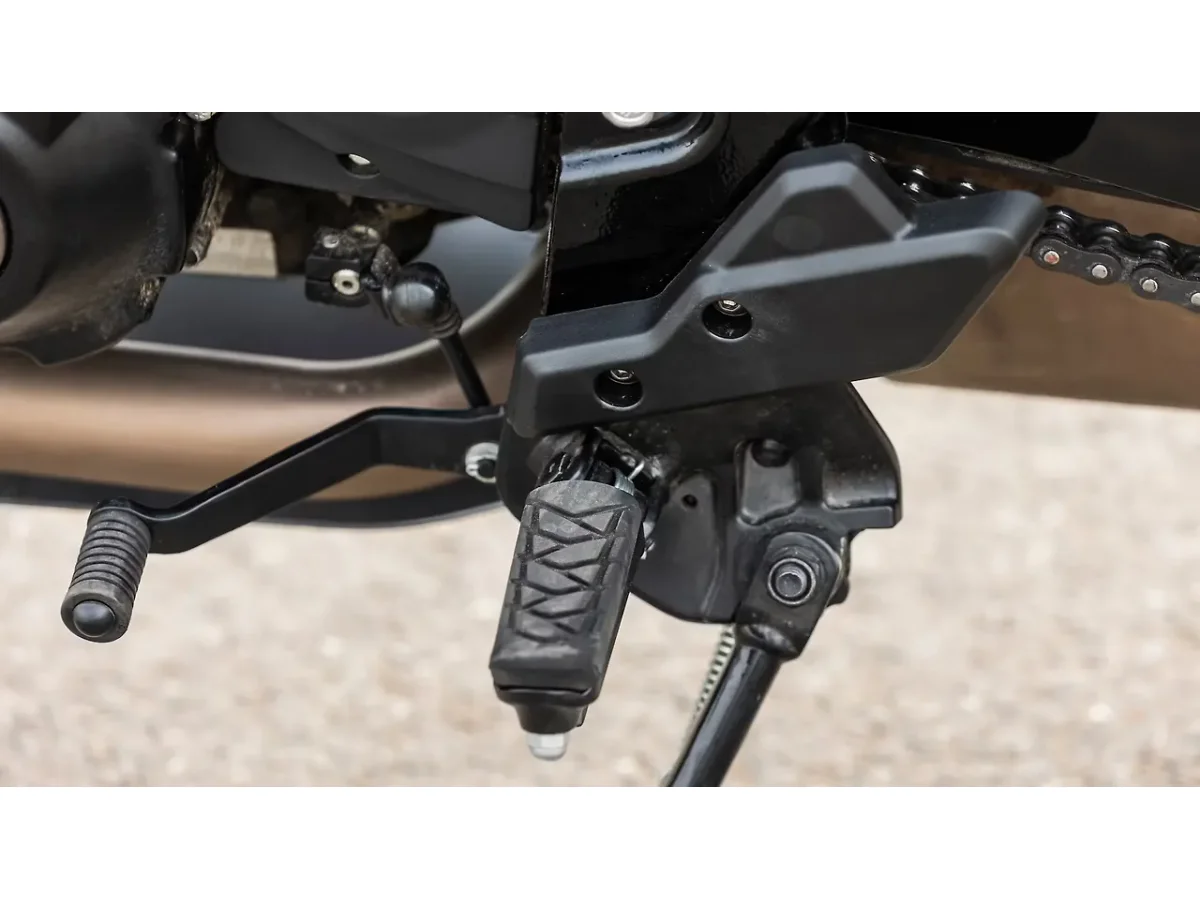 Harley-Davidson X440 rider footpeg and side stand detail