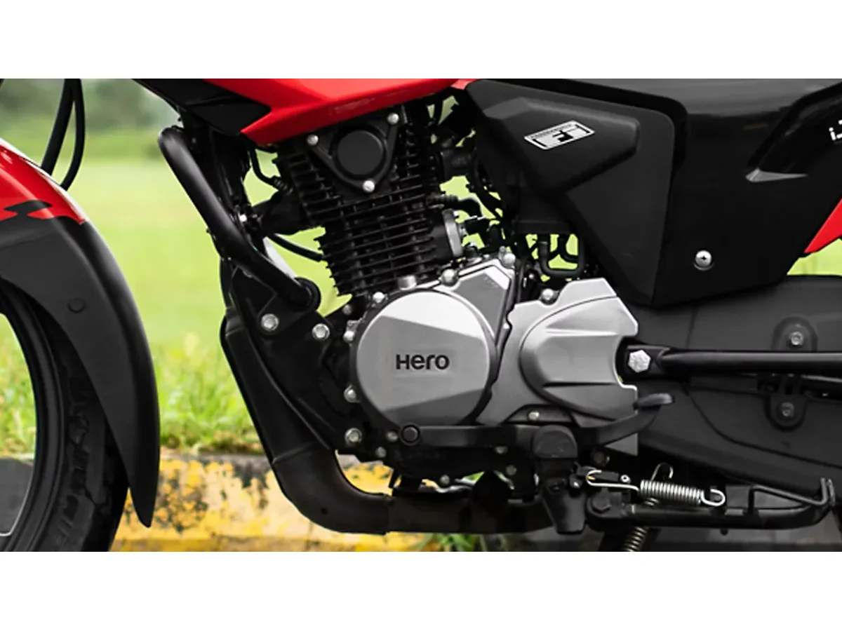 Left-side view of the Hero Glamour engine and transmission