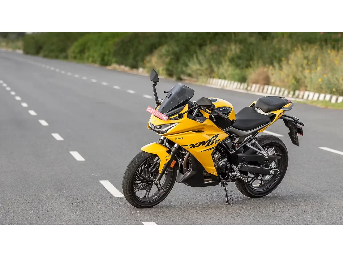 Hero Karizma XMR motorcycle left front three-quarter view
