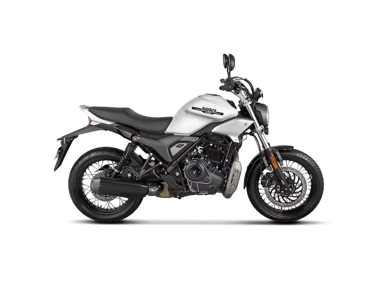 Hero Mavrick 440 Arctic White color side profile