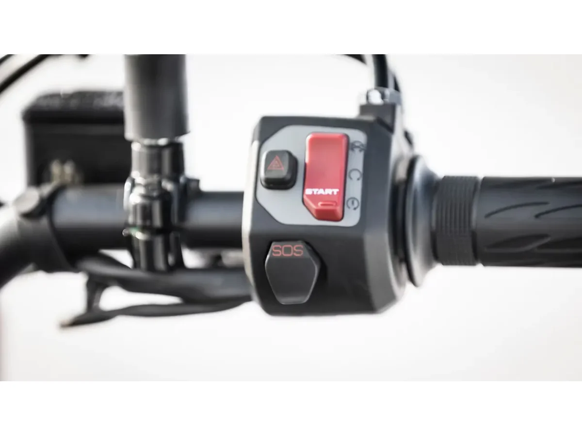 Hero Mavrick 440 right handlebar switchgear controls