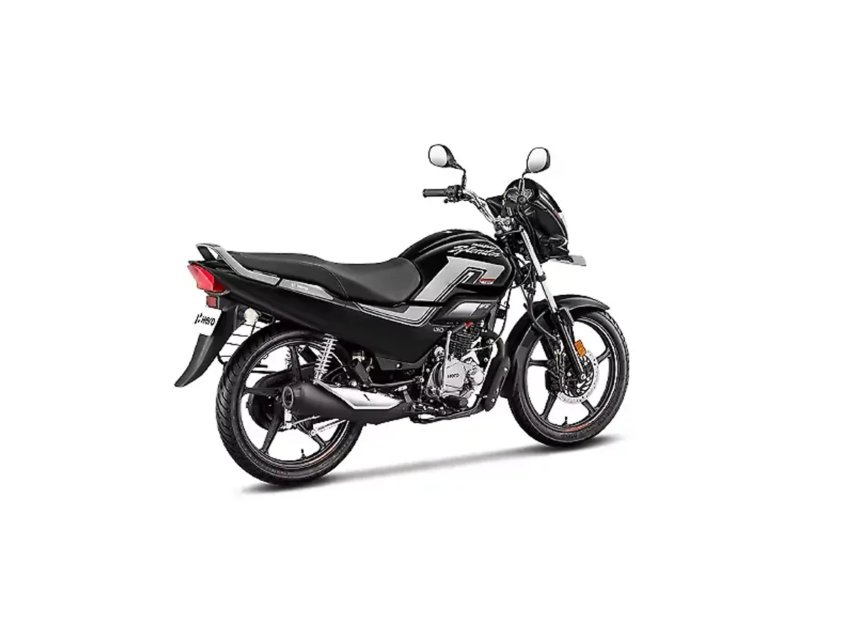 Hero Super Splendor XTEC right rear three-quarter view in Black colour