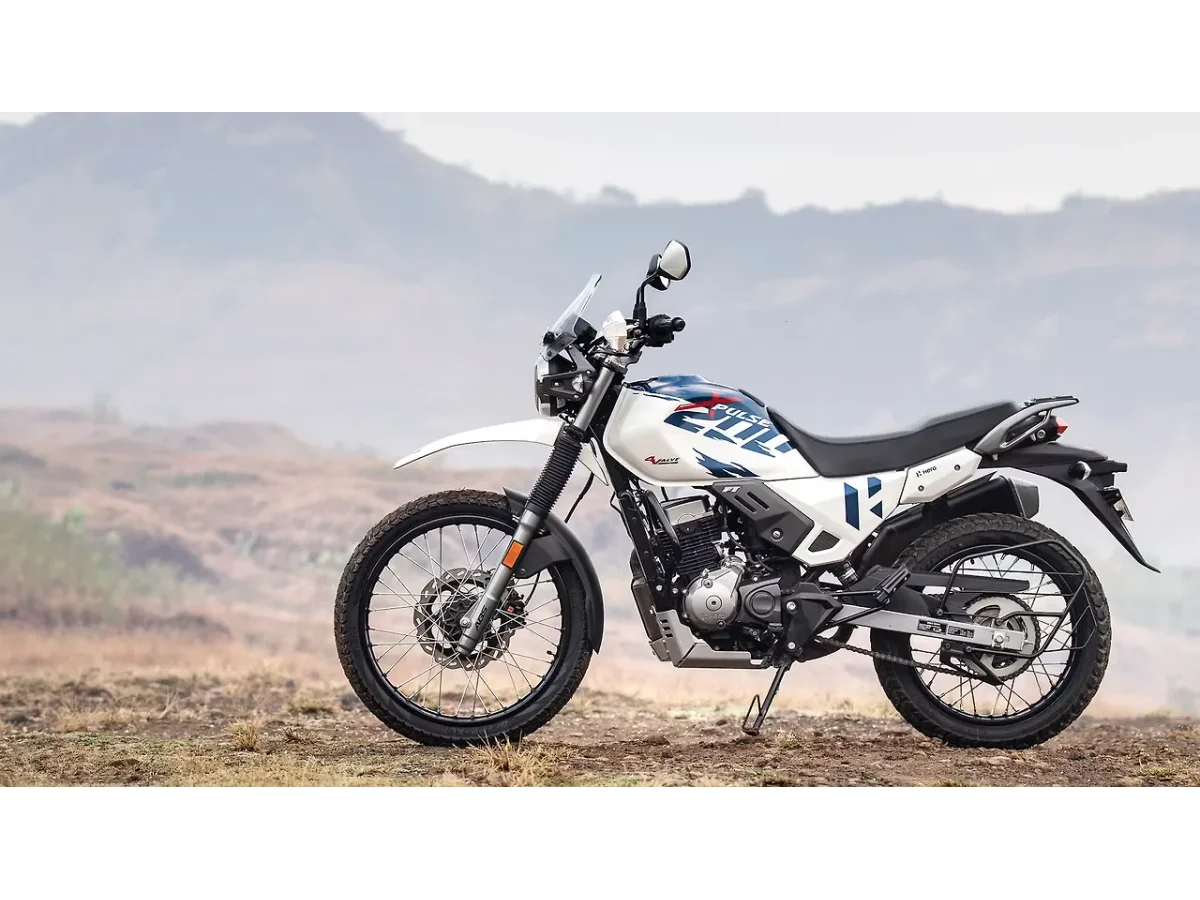 Hero XPulse 200 4V motorcycle left side profile view