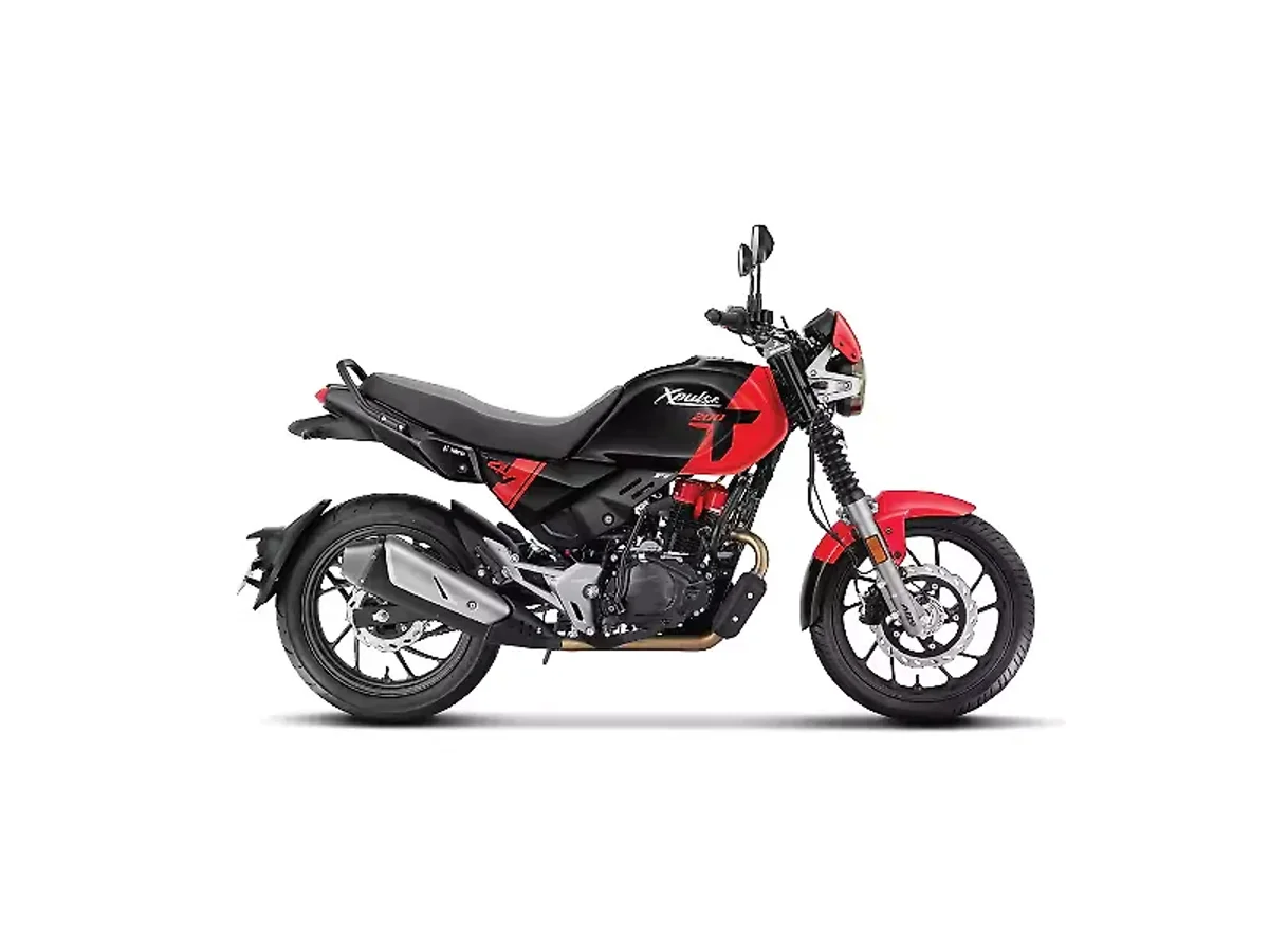 Hero XPulse 200T 4V side profile view