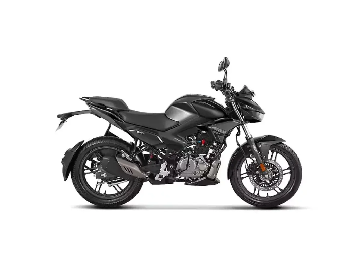 Hero Xtreme 125R Stallion Black left side view