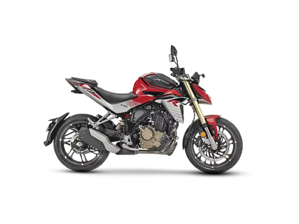Hero Xtreme 250R Firestorm Red side view