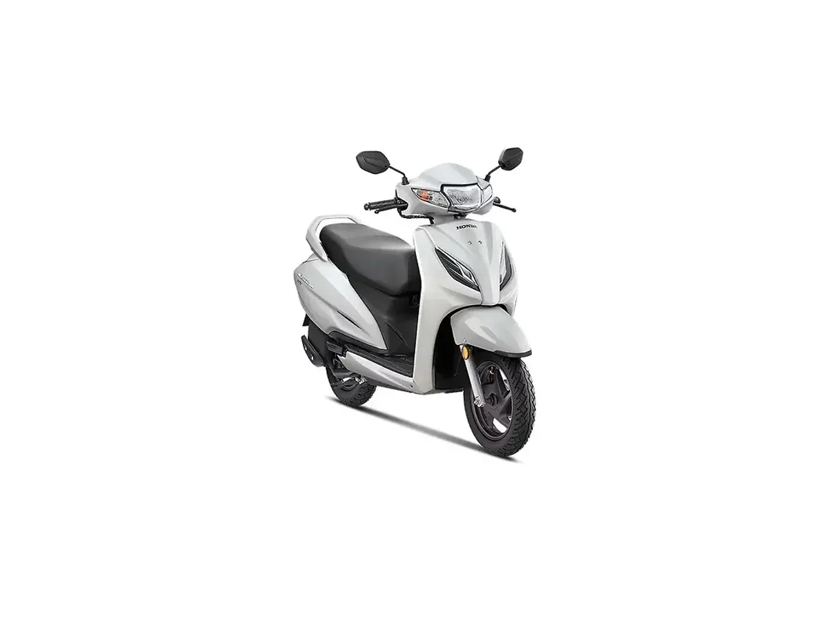 Honda Activa 6G Pearl Igneous right side view