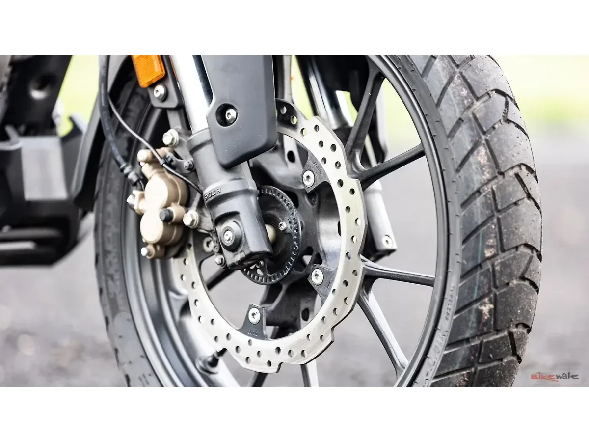 Honda CB200X front disc brake