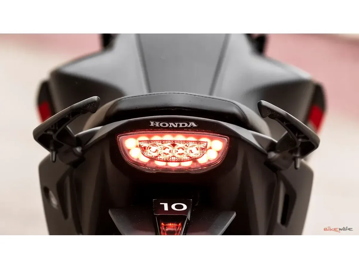Honda CB300F LED tail light