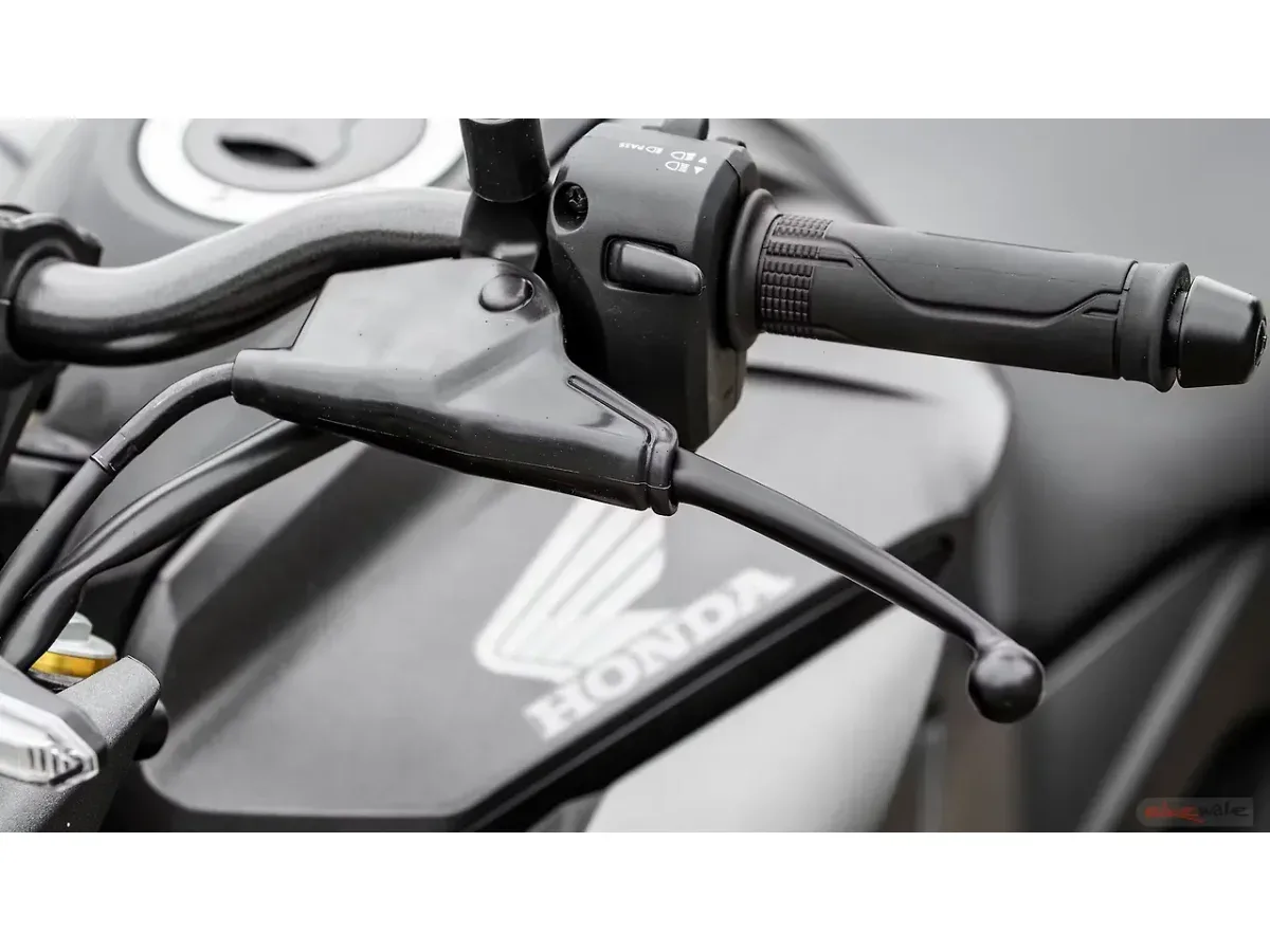 Honda CB300F left clutch lever