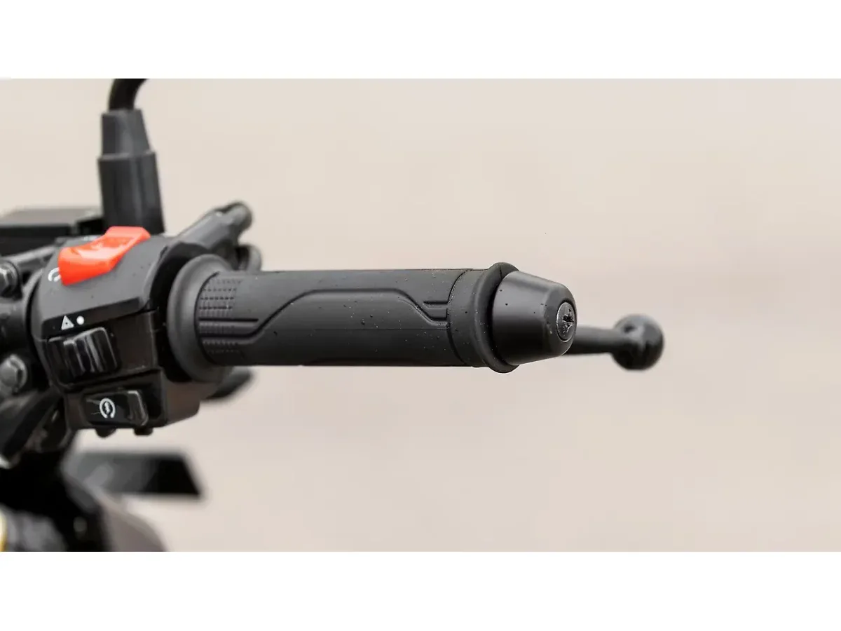 Honda CB300F right handlebar with bar-end weight