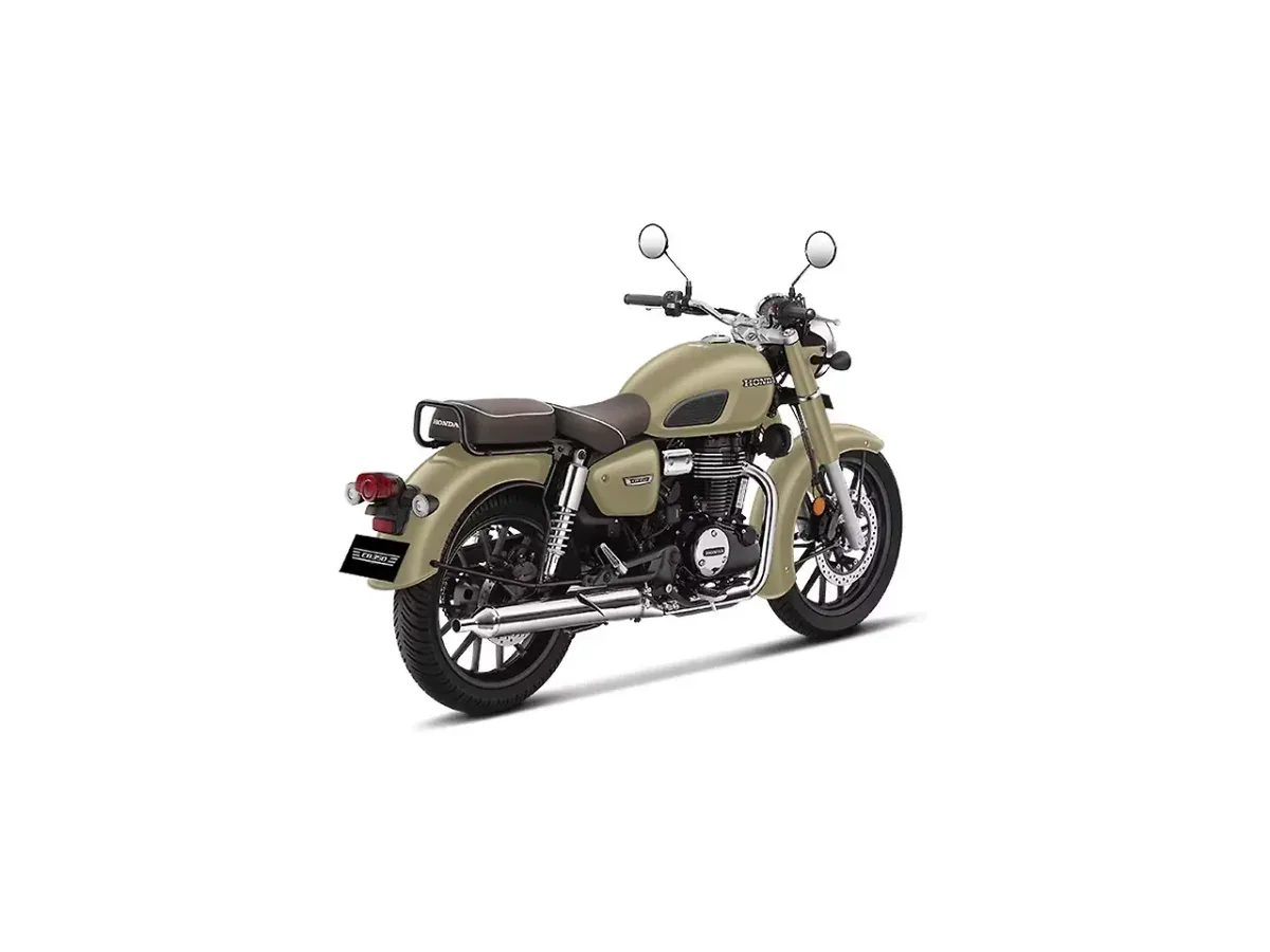 Honda CB350 right rear three-quarter view