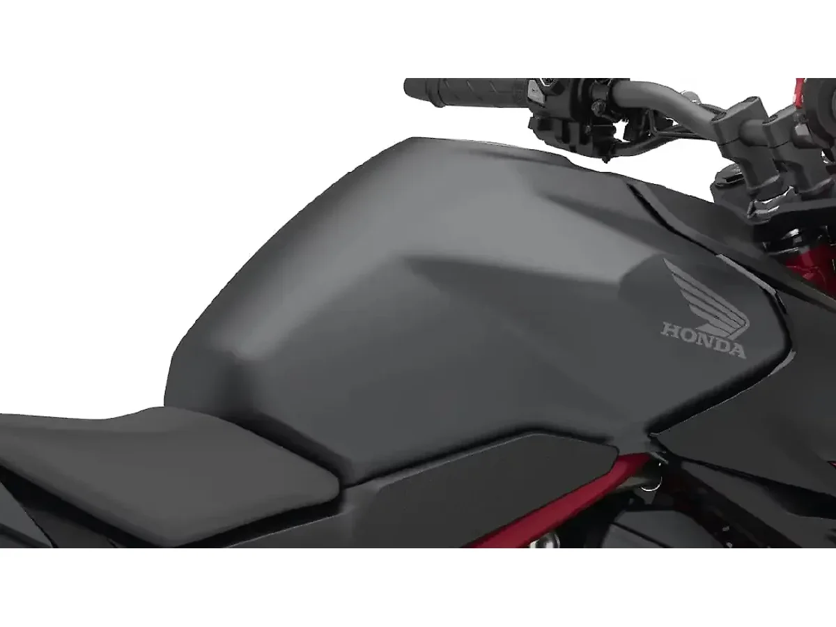 Honda CB750 Hornet 2026 fuel tank