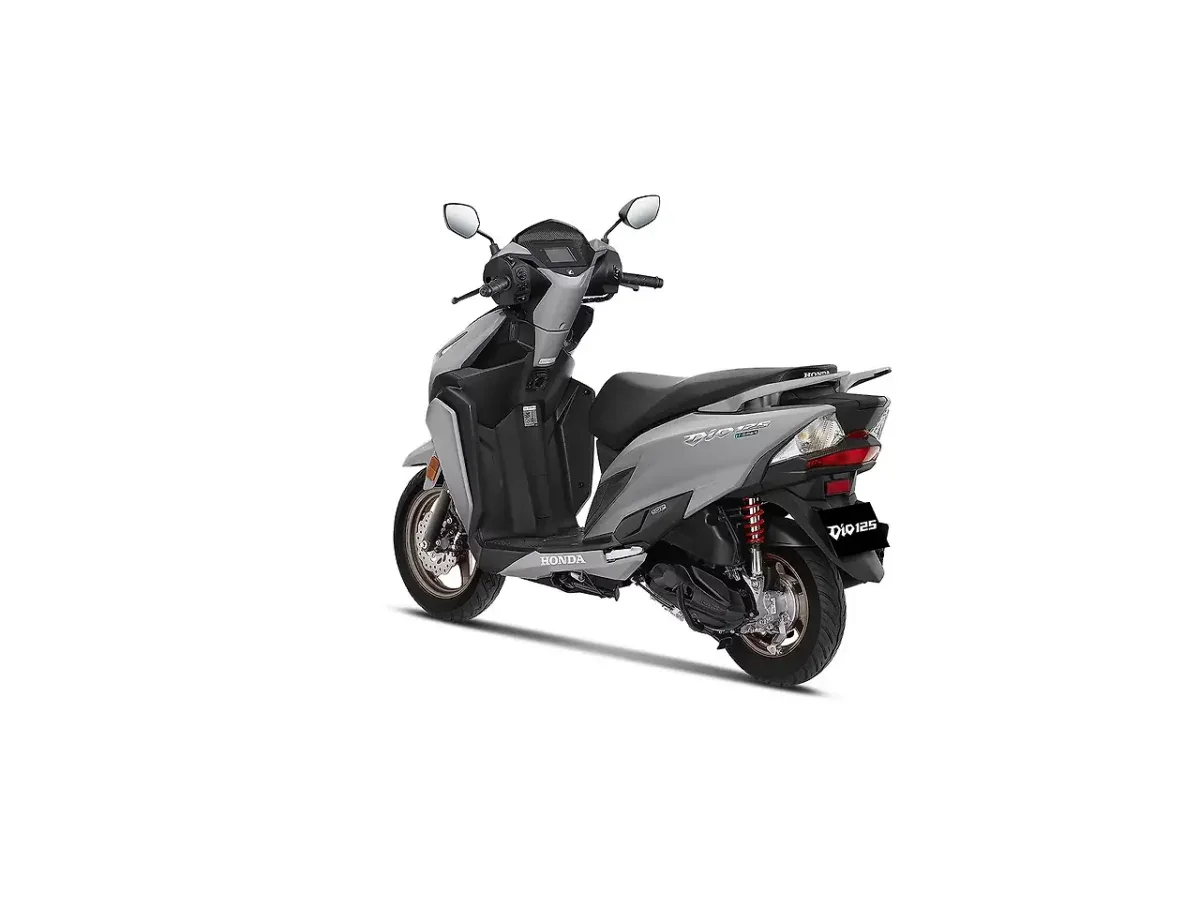 Honda Dio 125 left rear three-quarter view