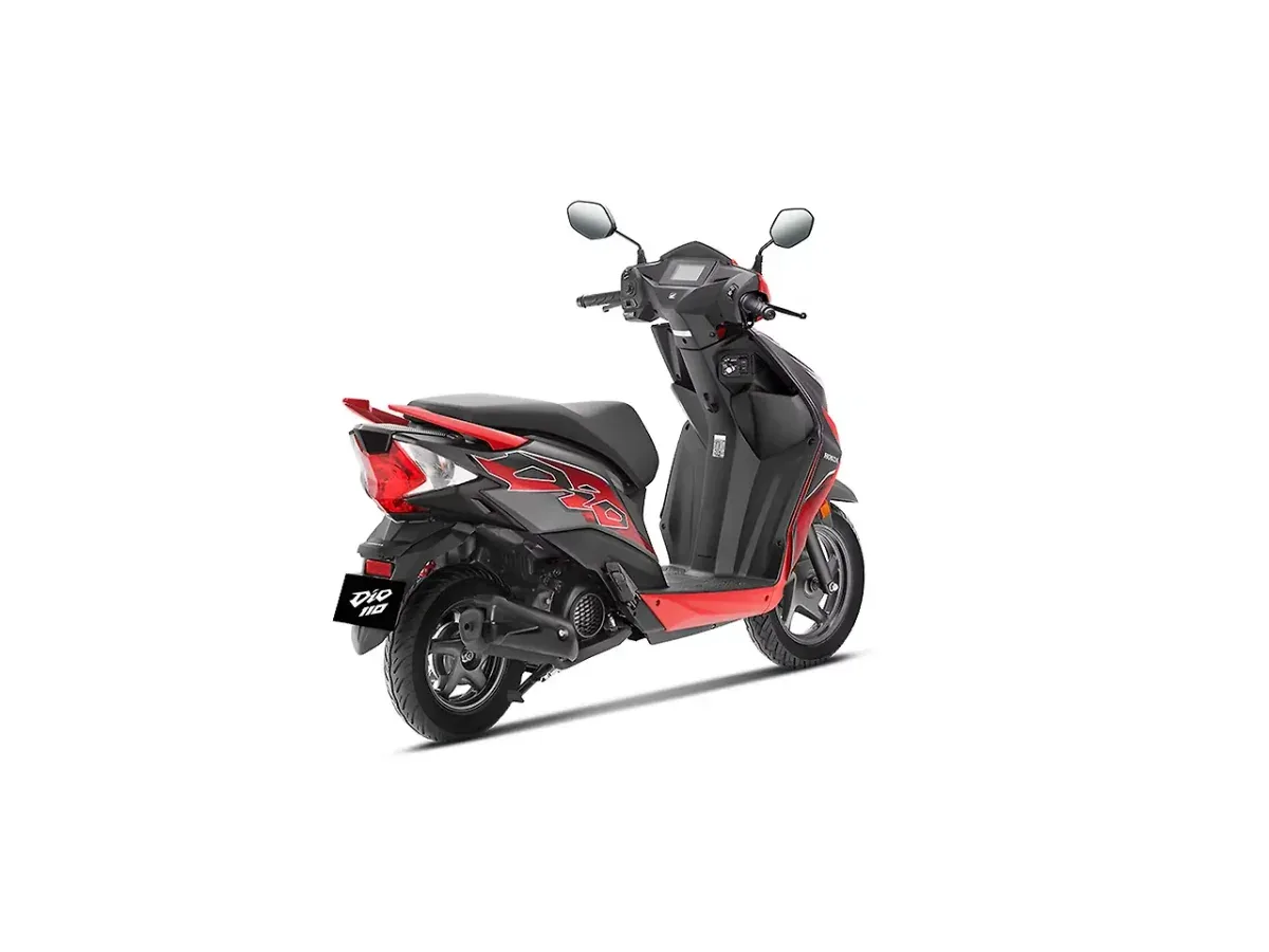 Honda Dio right rear three-quarter view