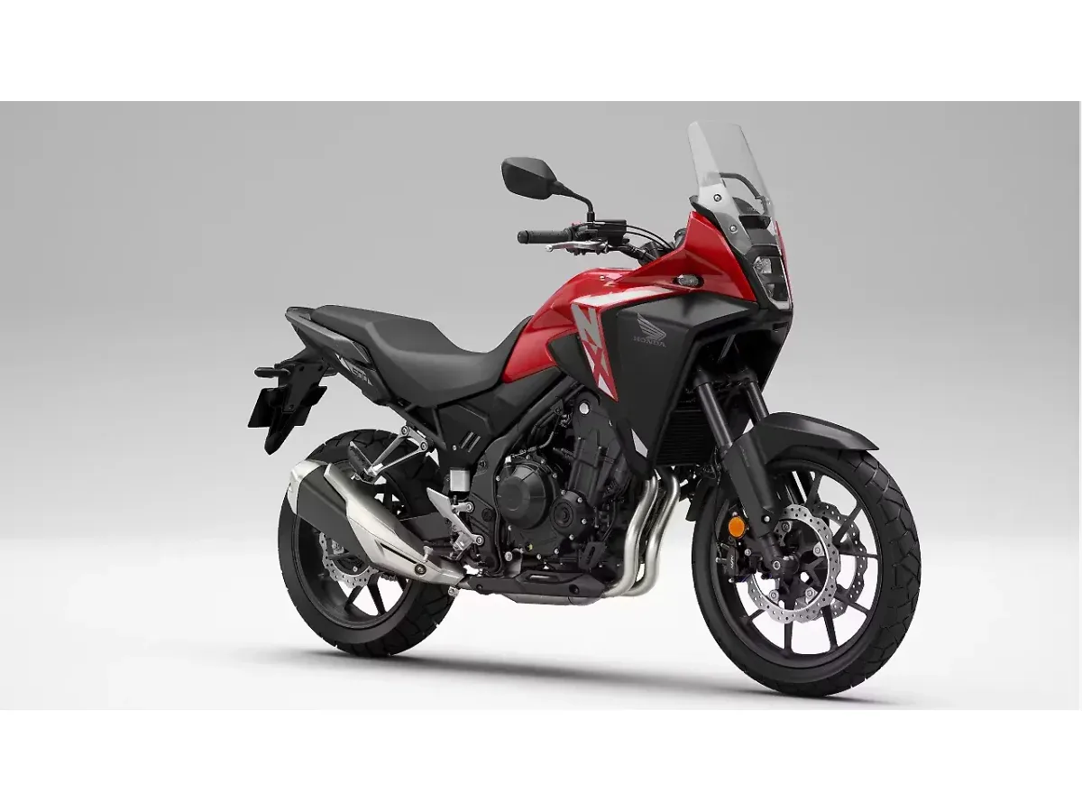 Honda NX500 in Grand Prix Red