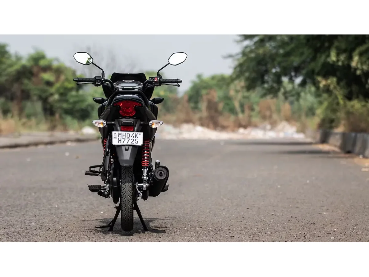 Honda SP 125 rear view