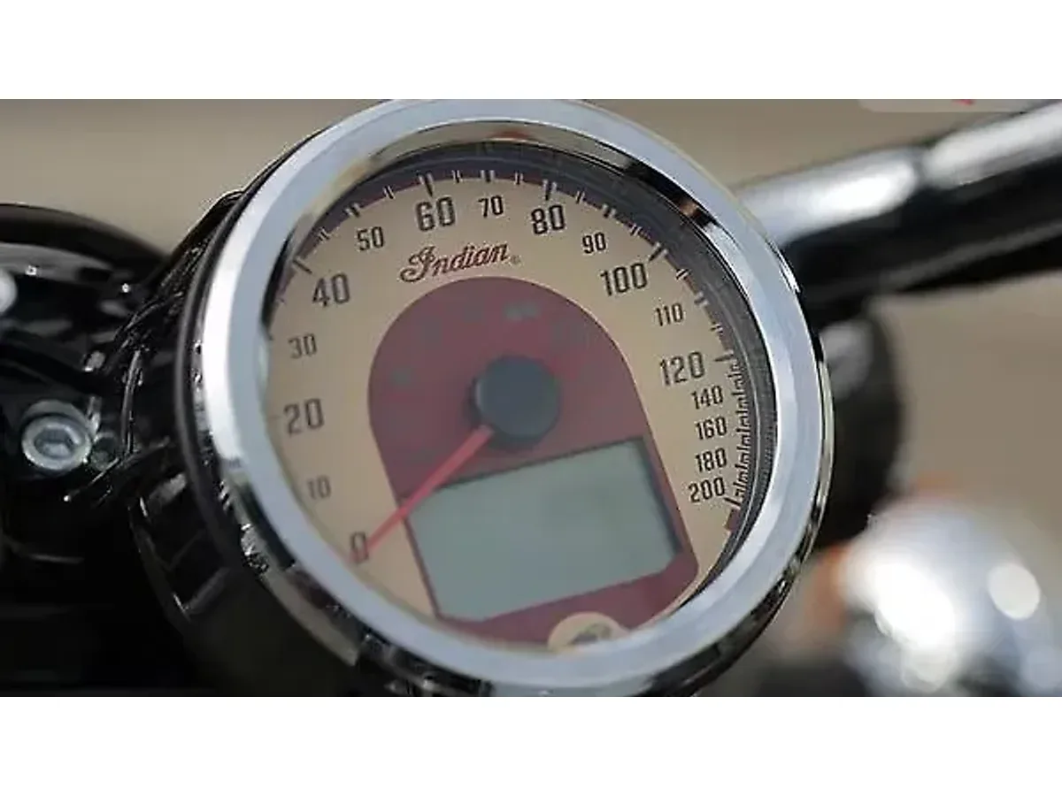 Indian Scout analogue instrument cluster
