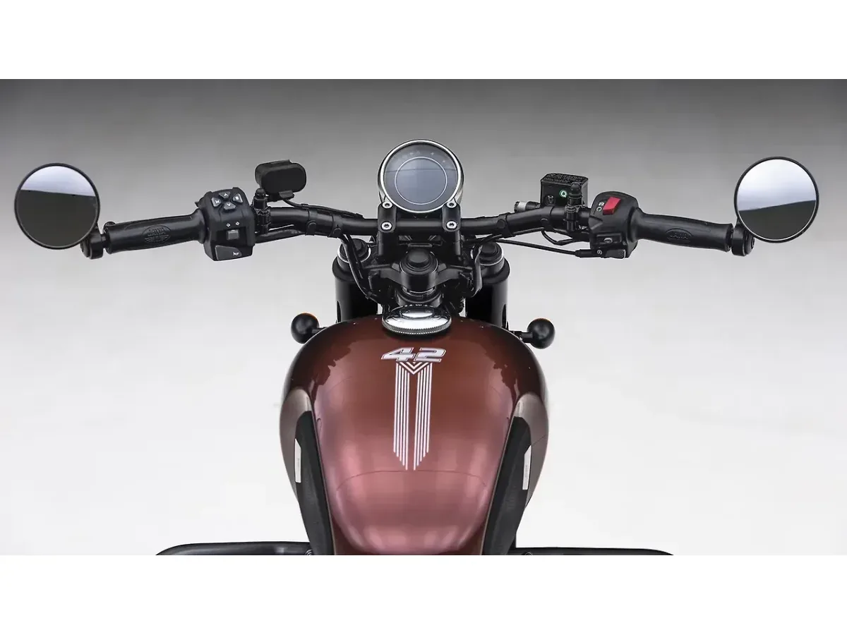 Jawa 42 Bobber handlebar