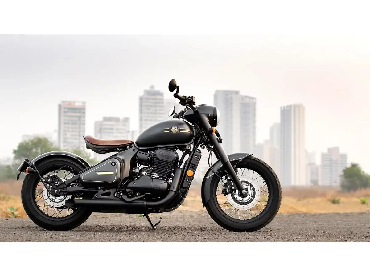 Jawa Perak right side profile