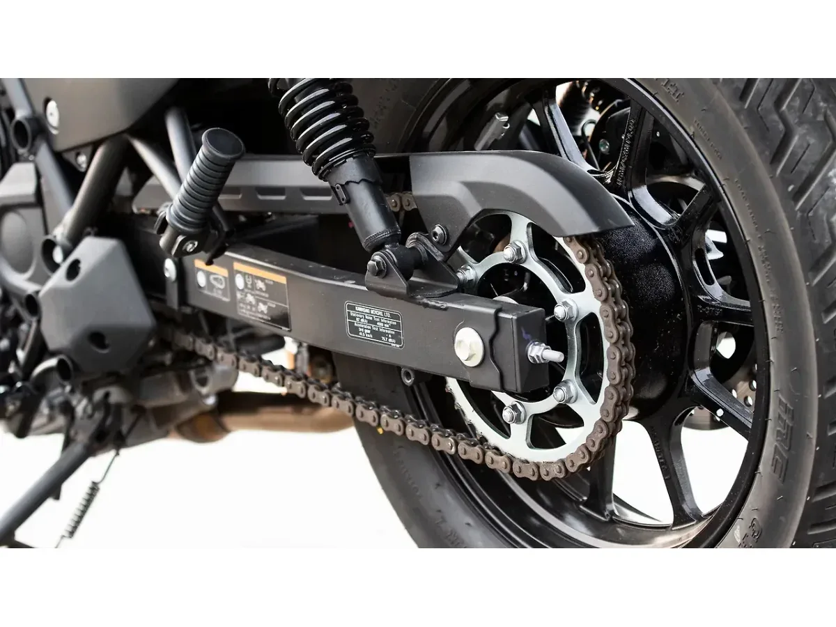 Kawasaki Eliminator drive chain and sprocket