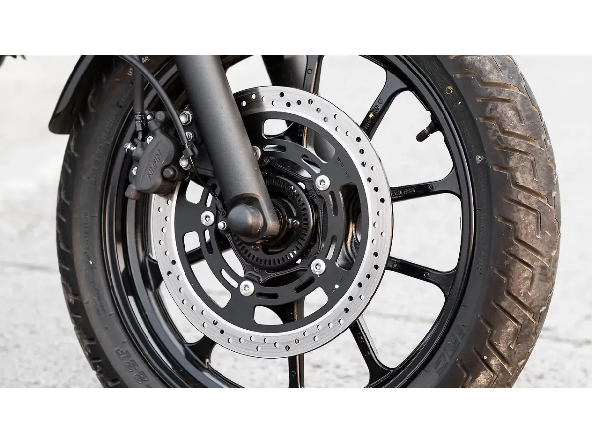 Kawasaki Eliminator front disc brake