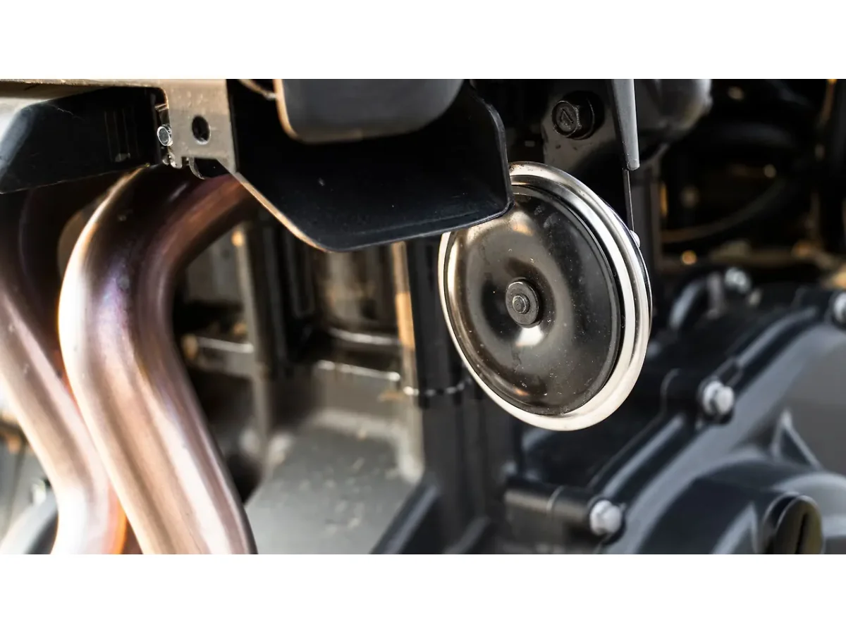 Kawasaki Eliminator horn