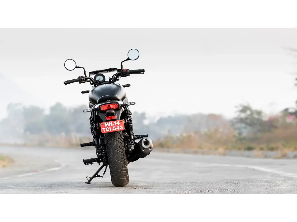Kawasaki Eliminator rear view