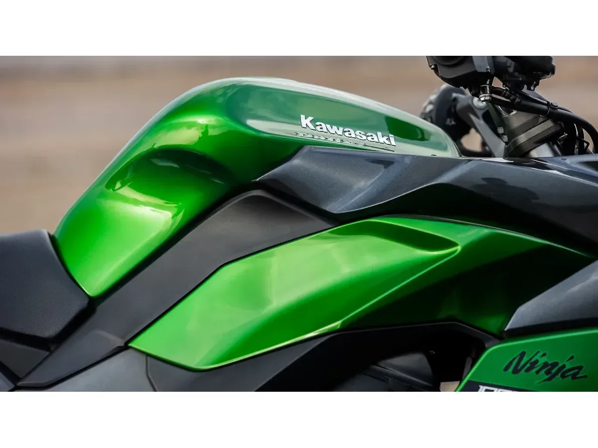 Kawasaki Ninja 1000 fuel tank with Kawasaki branding