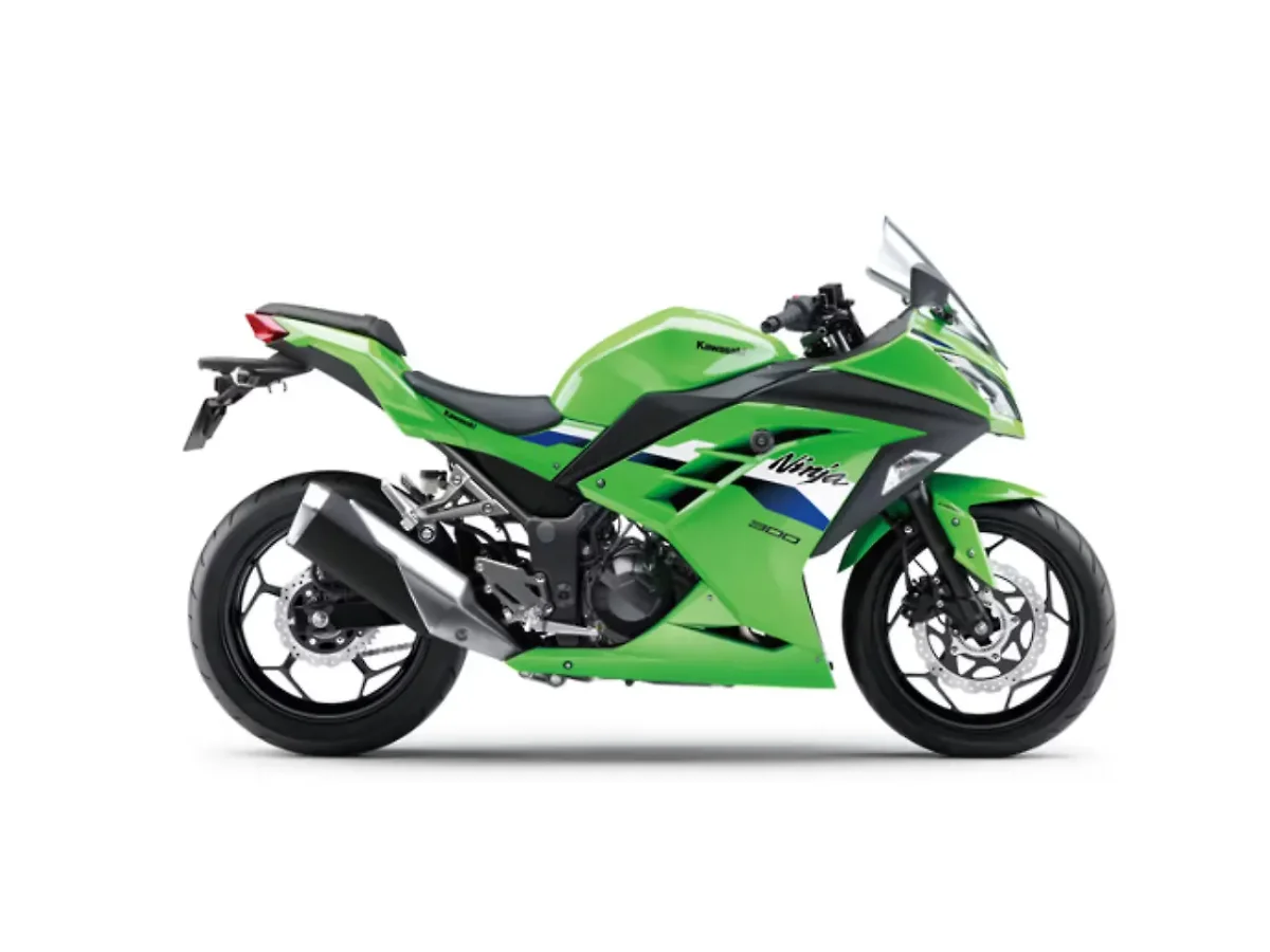 Kawasaki Ninja 300 side profile view