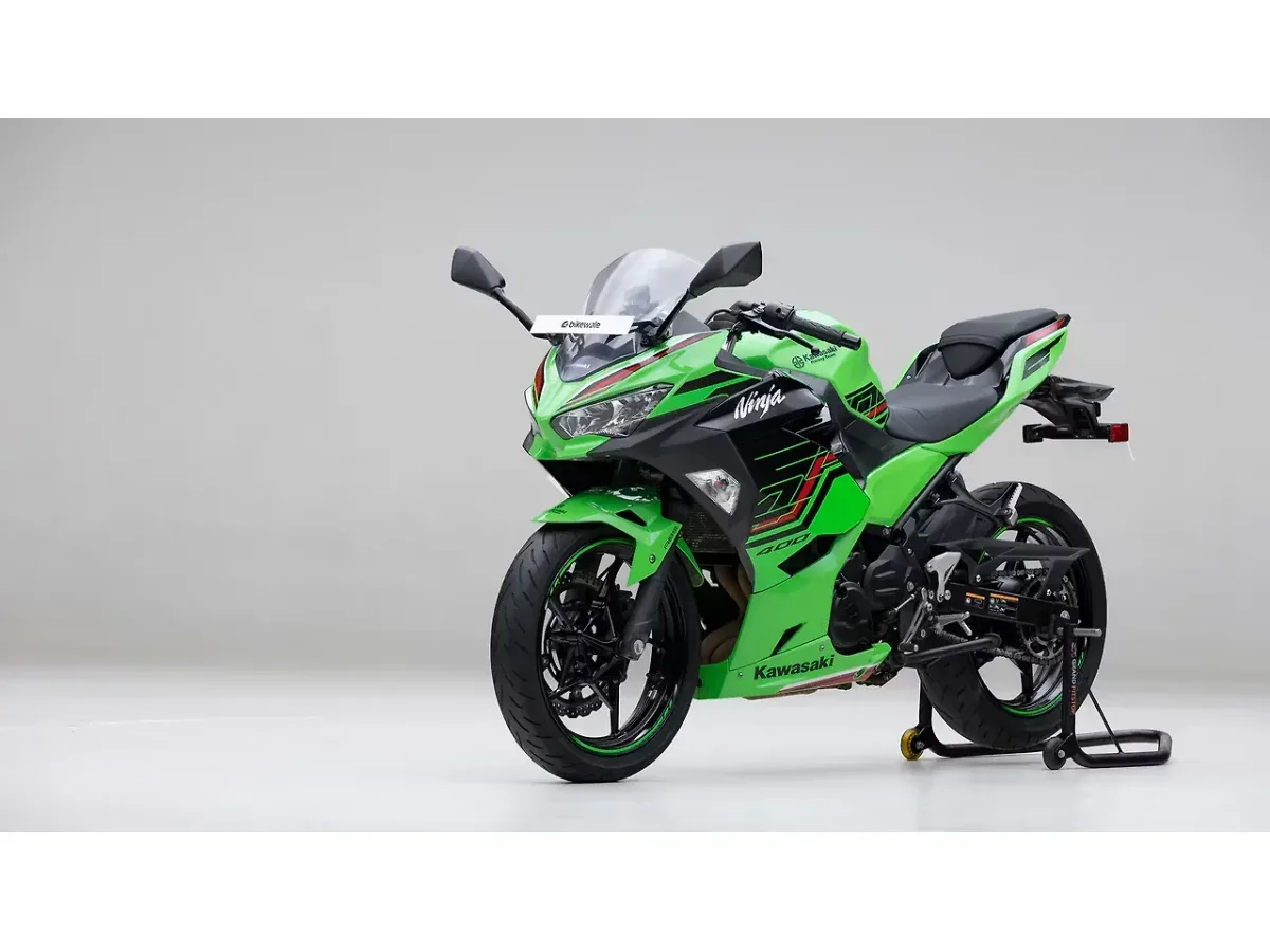 Kawasaki Ninja 400