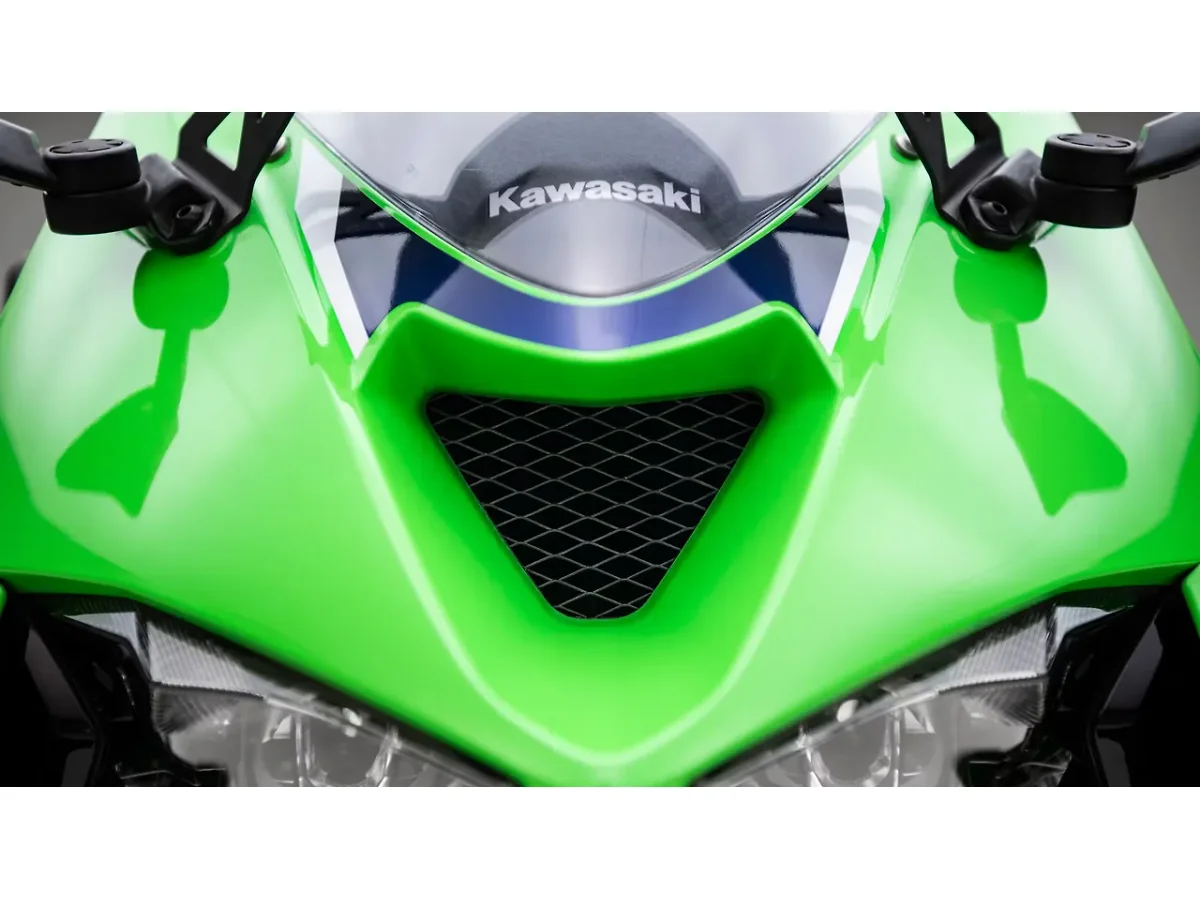 Kawasaki Ninja ZX-6R front air intake