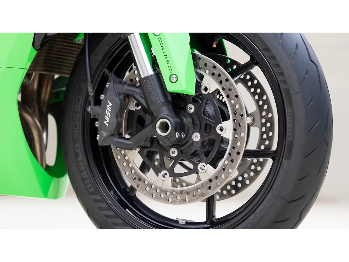 Kawasaki Ninja ZX-6R front disc brake