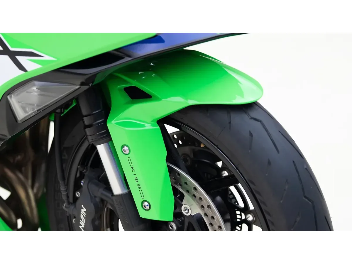 Kawasaki Ninja ZX-6R front fender