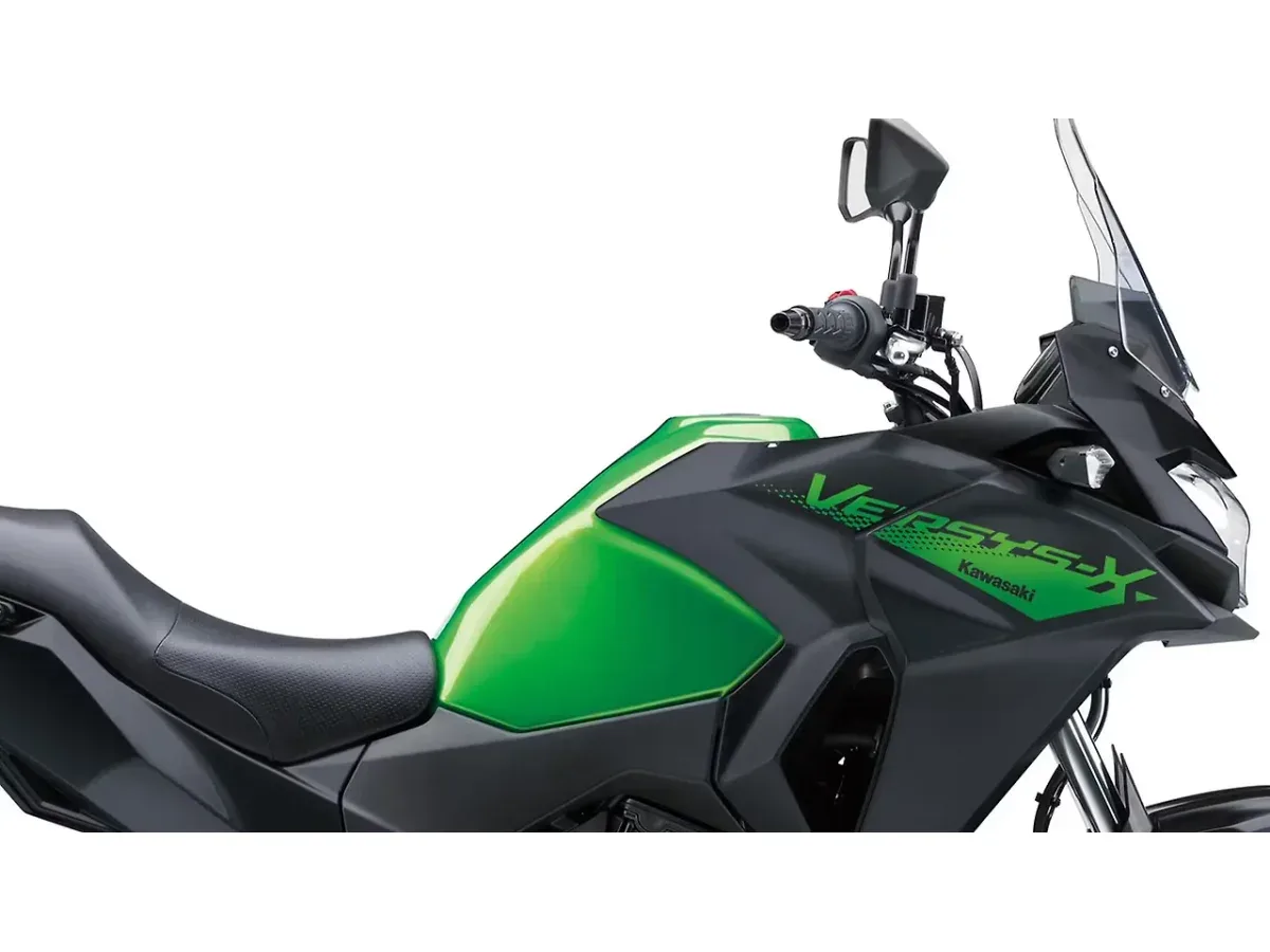 Kawasaki Versys-X 300 fuel tank branding
