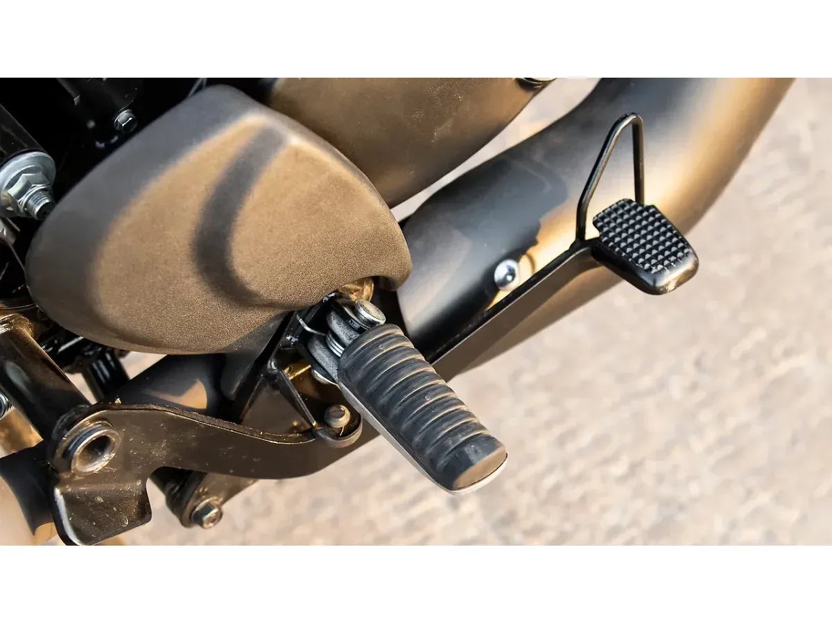 Kawasaki W175 rear brake pedal
