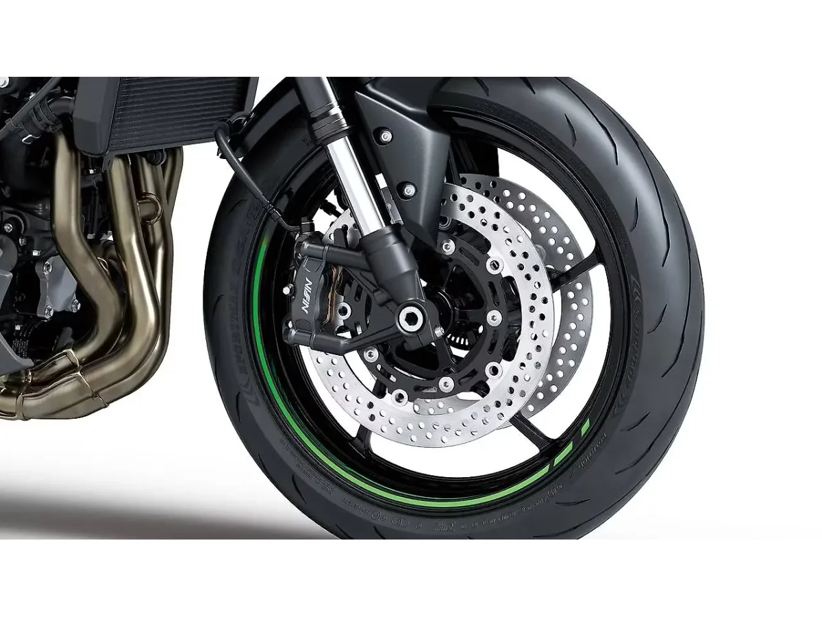 Kawasaki Z900 front alloy wheel
