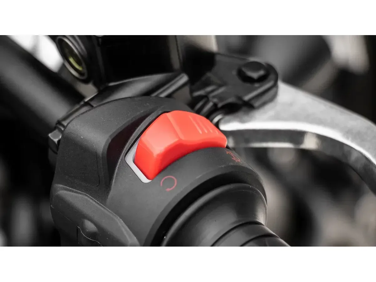 Keeway V302C engine kill switch