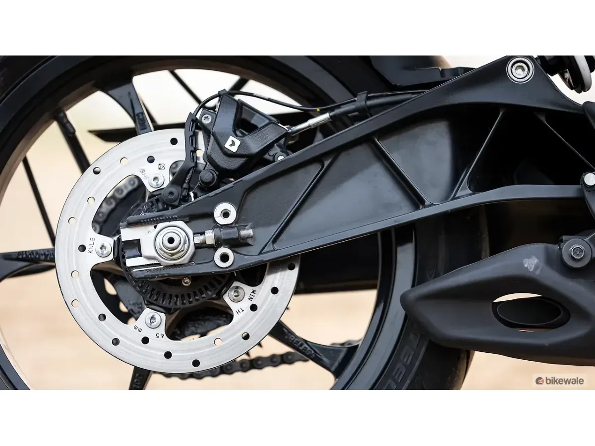 KTM 250 Duke rear disc brake