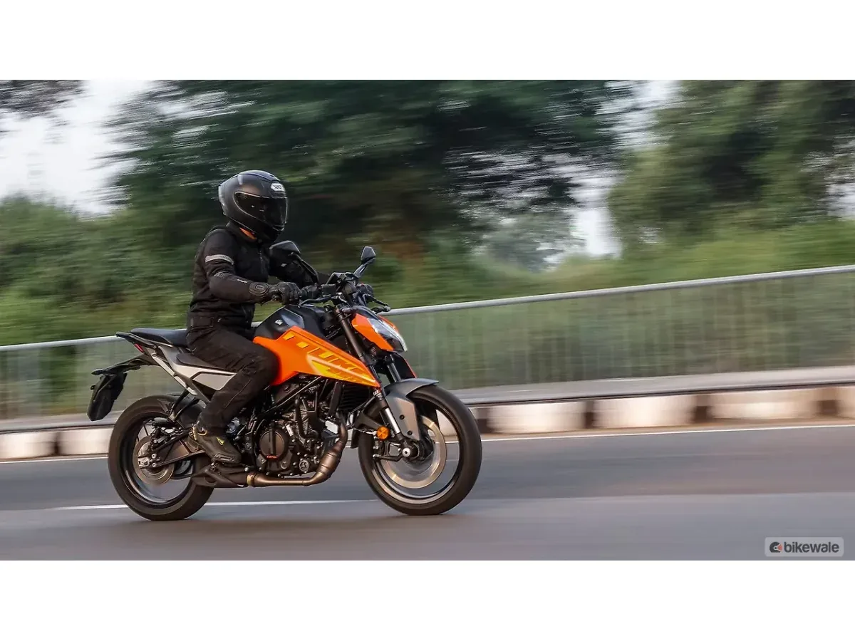 KTM 250 Duke in action on the road