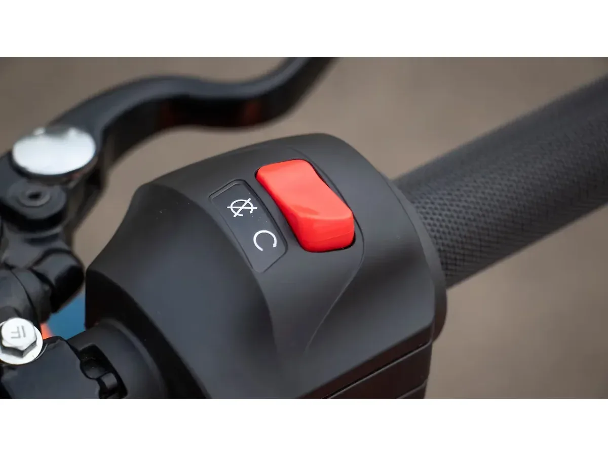 KTM RC 390 engine kill switch