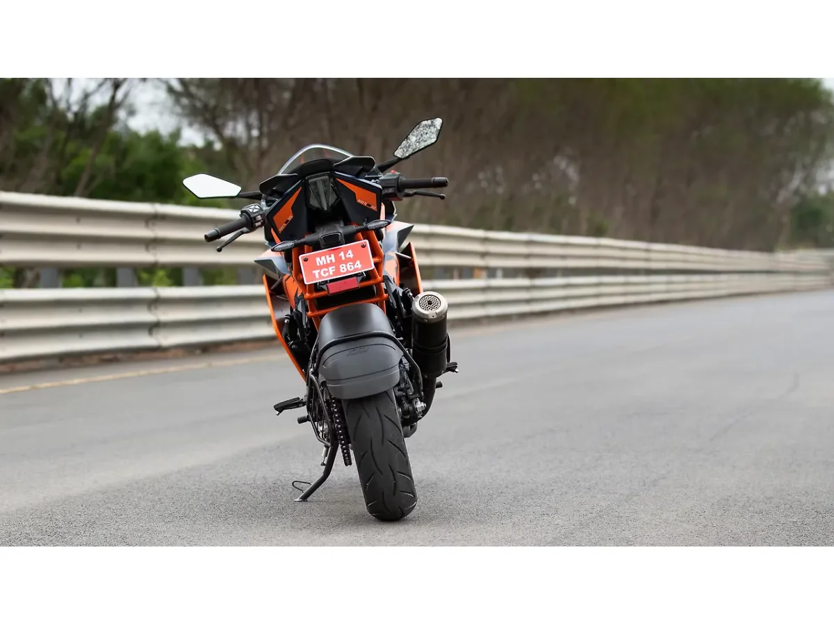 KTM RC 390 rear view