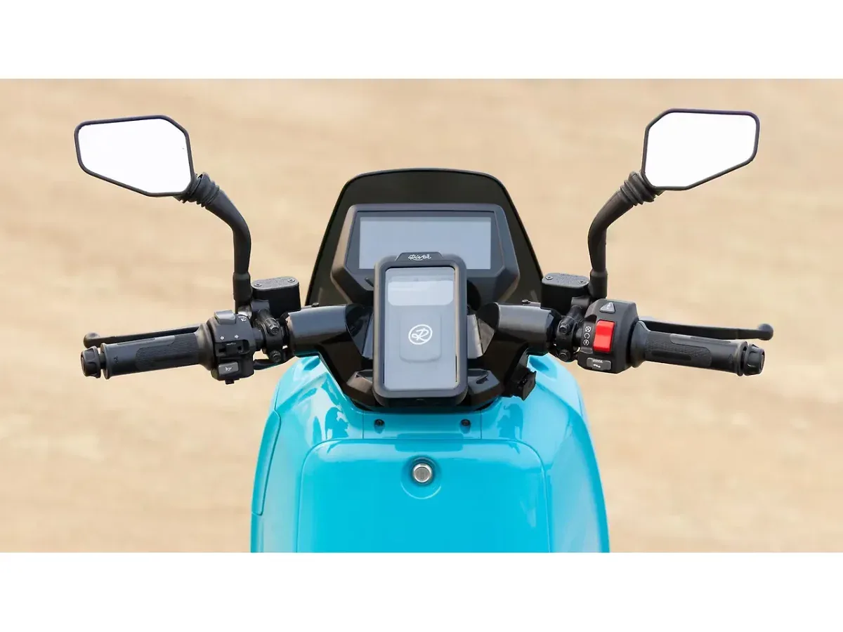 River Indie handlebar cockpit