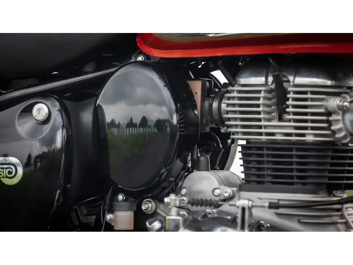 Royal Enfield Classic 350 battery cover