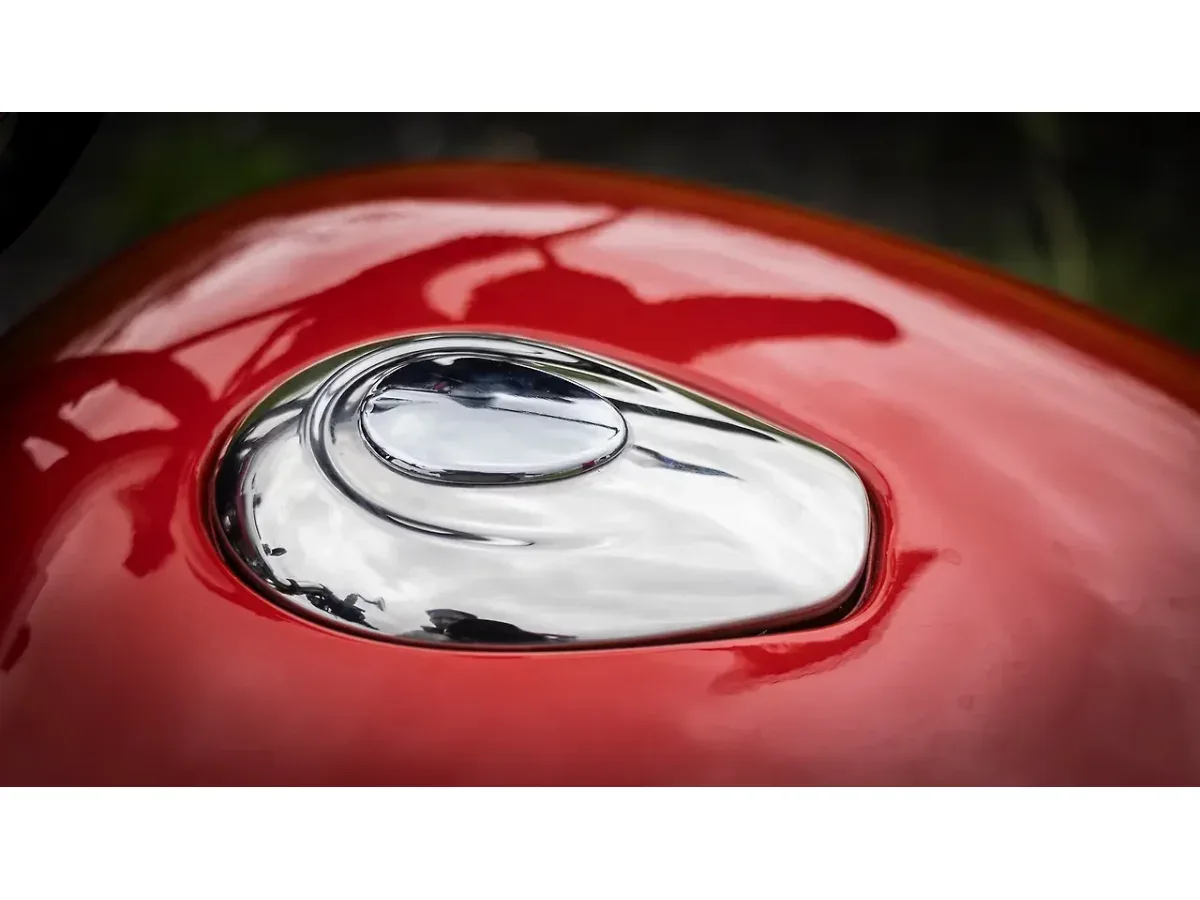Royal Enfield Classic 350 fuel tank lid