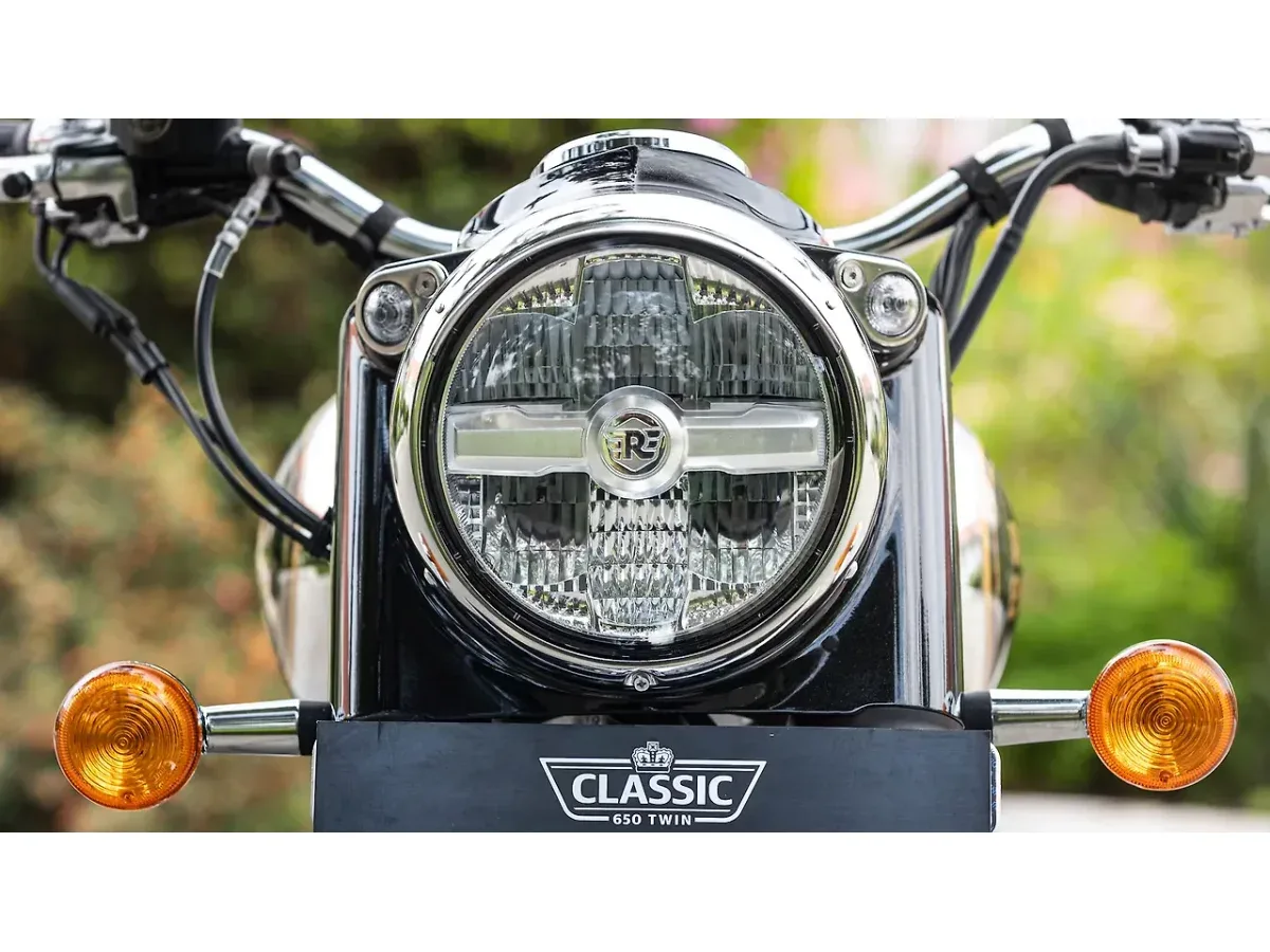 Royal Enfield Classic 650 LED headlight