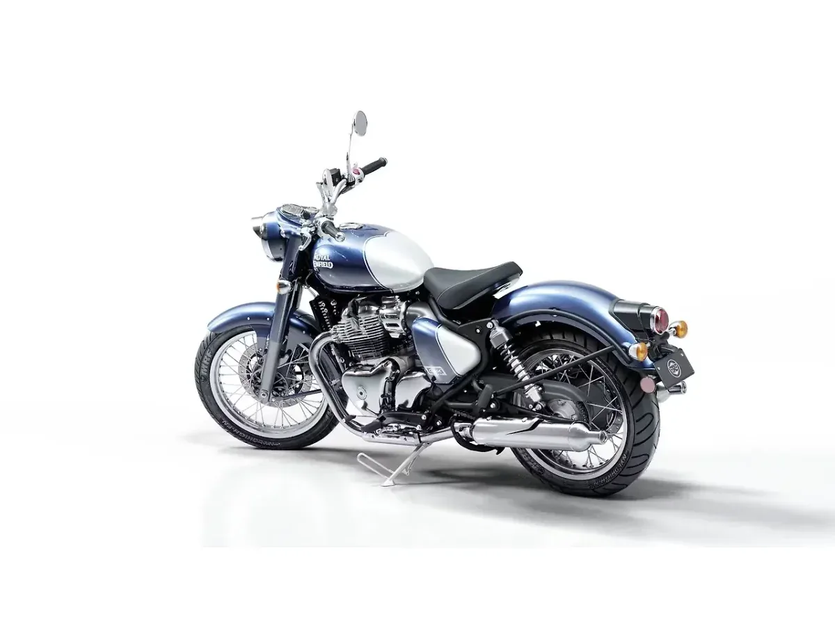 Royal Enfield Classic 650 left rear three-quarter view