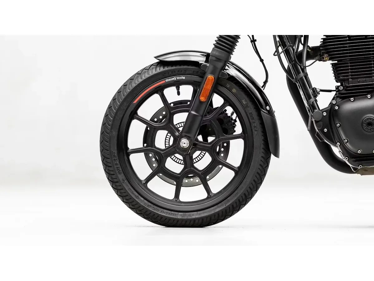 Royal Enfield Hunter 350 front alloy wheel