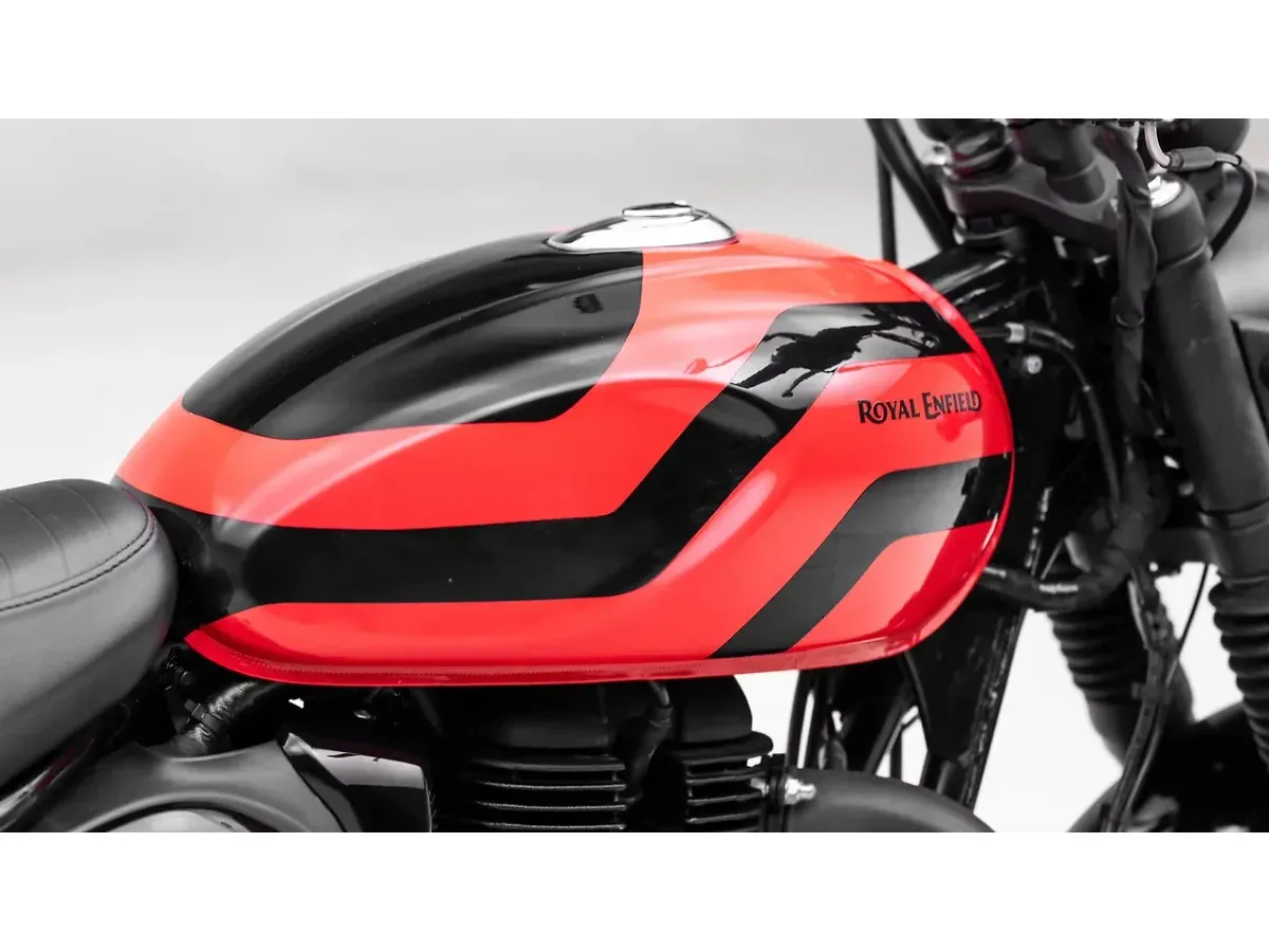 Royal Enfield Hunter 350 fuel tank badge